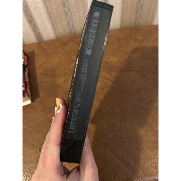 The Desperate Trail VHS Sam Elliott, Craig Sheffer, Linda Fiorentino Wild West - Picture 7 of 7